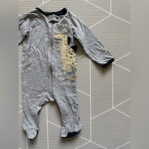 Gerber|Baby boy Heather Gray Dino One-Piece Footed Pajamas,size 0-3M,EXPLORE